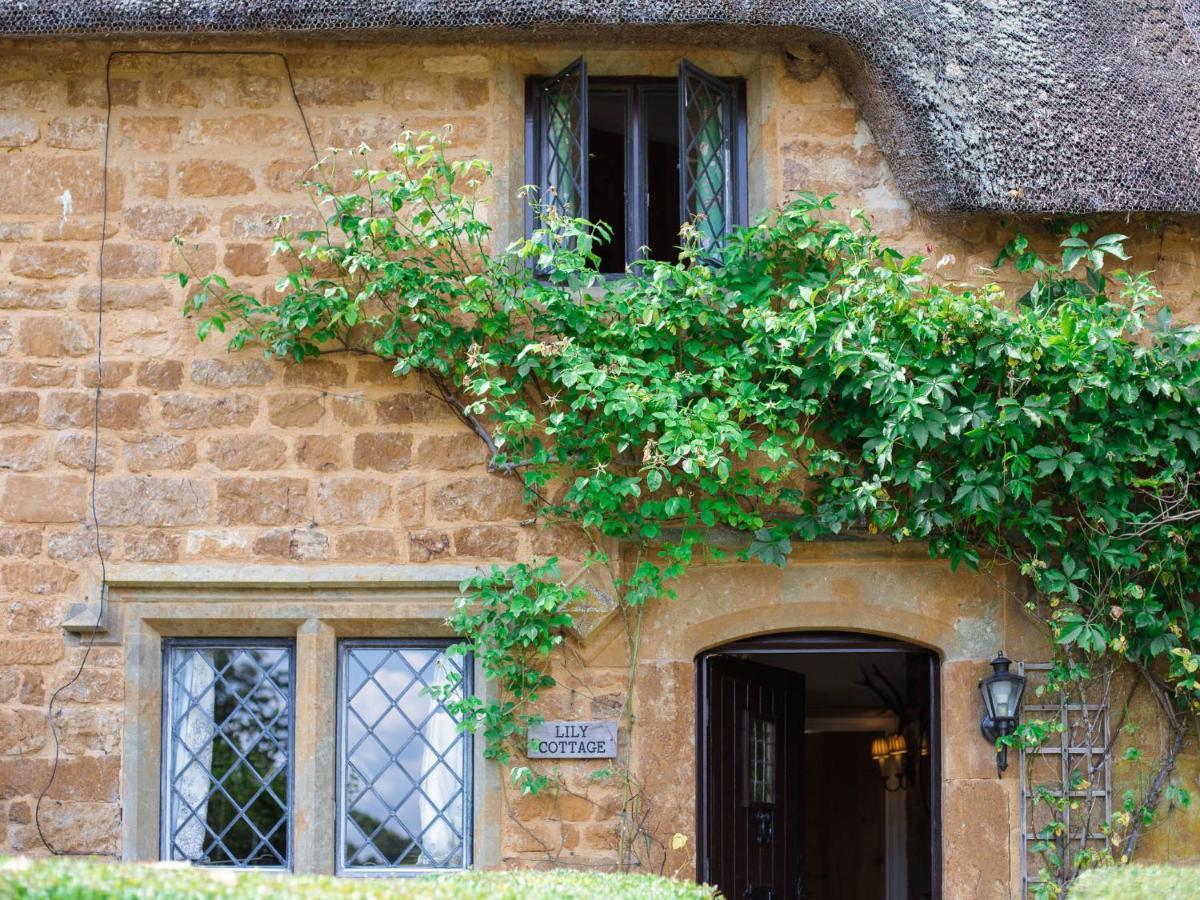 Lily Cottage Tew Exterior foto